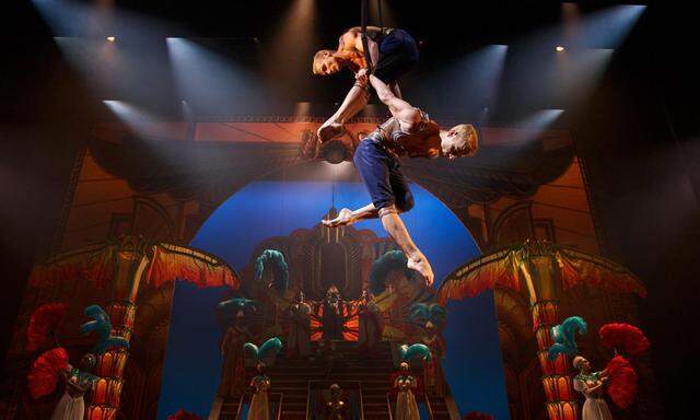 Eines der Pressebilder der "Paramour"-Produktion von Stage Entertainment und Cirque du Soleil in Hamburg.