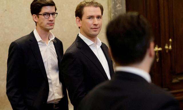 Der Prozess gegen Sebastian Kurz und seinen früheren Kabinettschef Bernhard Bonelli (l.) wird am Freitag fortgesetzt.