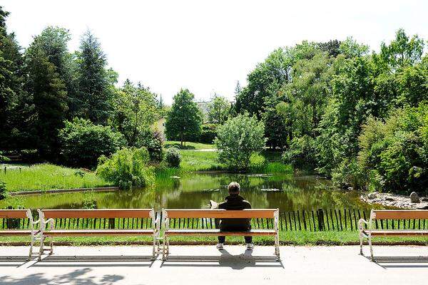 Einst lagerten hier die Türken, nun sind es die Städter: Der Türkenschanzpark in Währing zählt zu den schönsten Grünanlagen Wiens und dient nun schon seit 127 Jahren als Freizeitoase. 