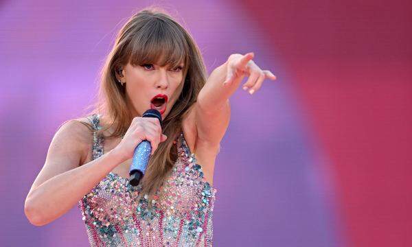 Mit ihrem Erfolg bricht Pop-Superstar Taylor Swift einen Rekord nach dem anderen.