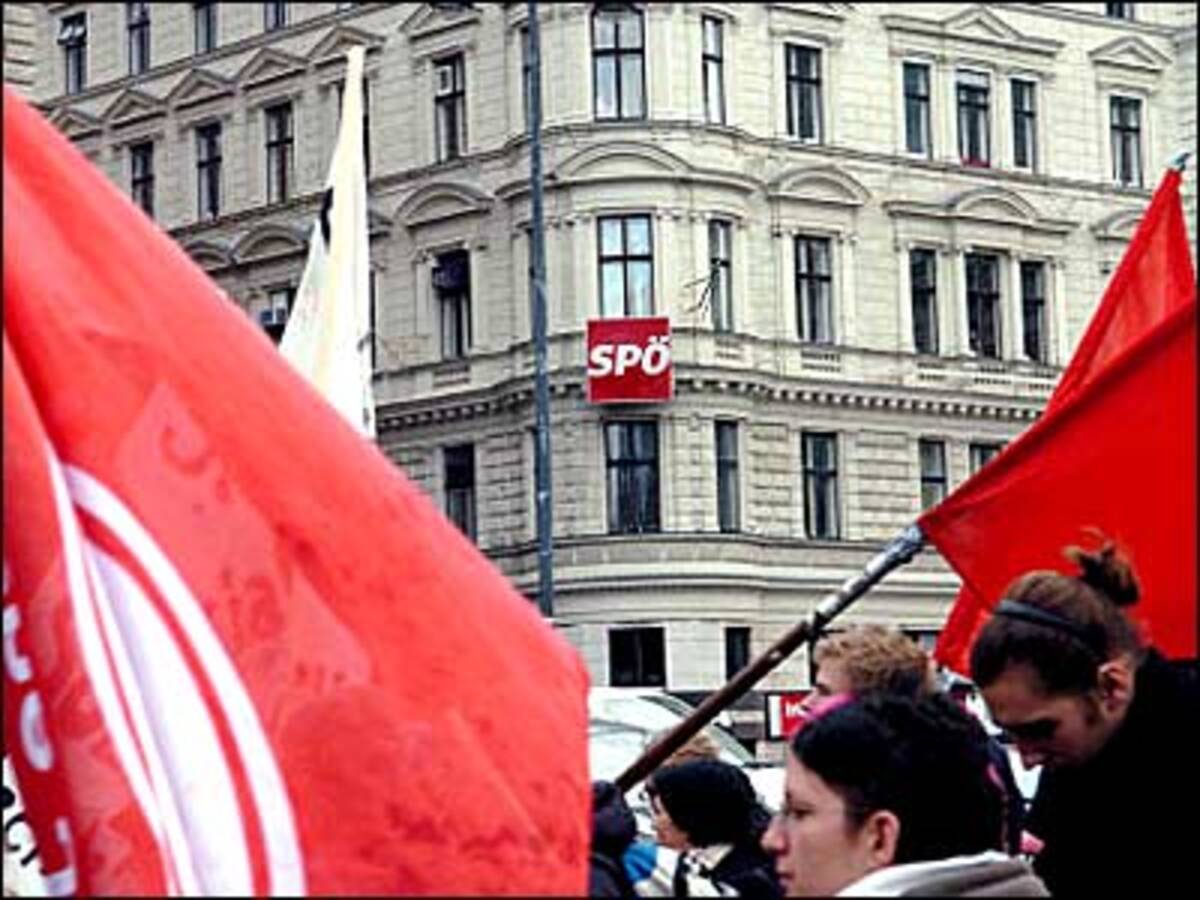 Nicht nur in Wien haben Studenten ihrem Ärger mit Protesten Luft gemacht. Auch in den Bundesländern haben sie gegen die Beibehaltung der Studiengebühren protestiert.