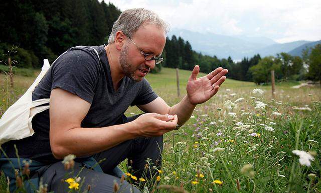 Christoph Fink bei der Waldtour in Millstatt.