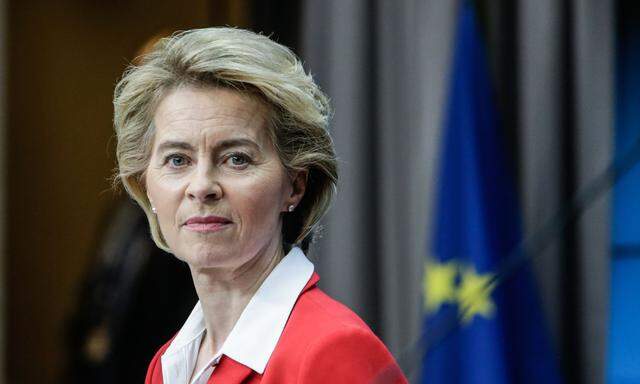 Kommissionspräsidentin Ursula von der Leyen kommt in Brüssel in Erklärungsnot.