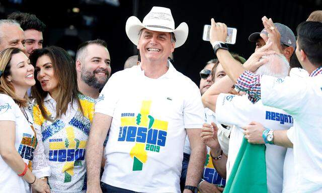 Präsident Jair Bolsonaro buhlt bei einem Marsch in Sao Paulo um die Evangelikalen.