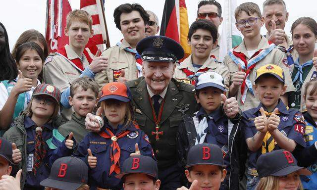 GERMANY-HISTORY-BERLIN-AIRLIFT-ANNIVERSARY