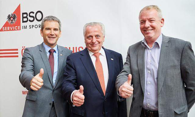 BSO-Präsident Rudolf Hundstorfer (Mitte) und BSO-Vizepräsidenten Hartwig Löger und Michael Eschlböck (r.)
