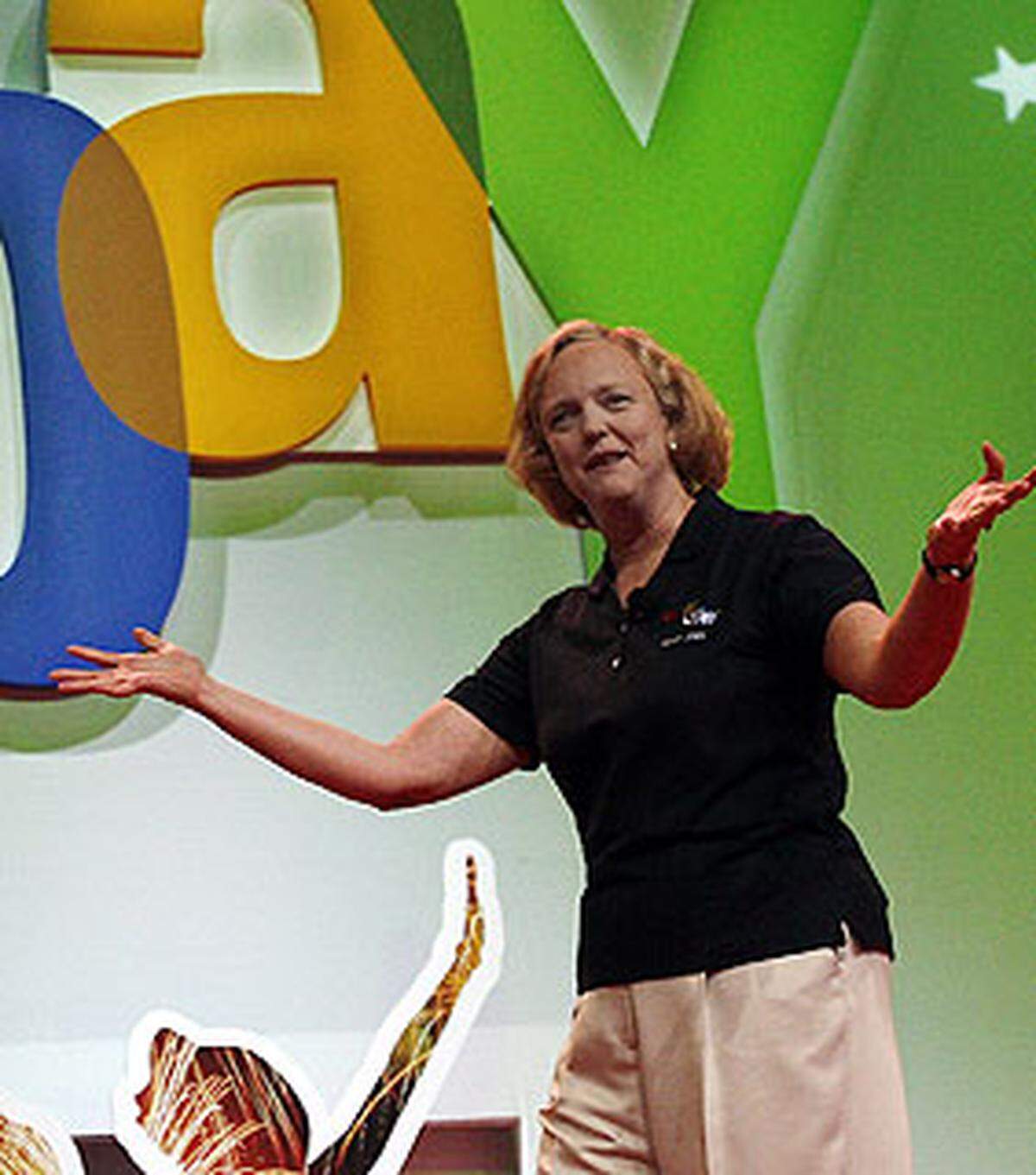 Meg Whitman, 50, leitet den Internet-Marktplatz Ebay. Dem Unternehmen ging es schon besser, der Wert der Aktie ist im Vorjahr um 40 Prozent gesunken. Investitionen wie jene in den Internet-Telefonanbieter Skype konnten sich noch nicht rechnen. Whitman ist die dritteinflussreichste Frau in der US-Wirtschaft.