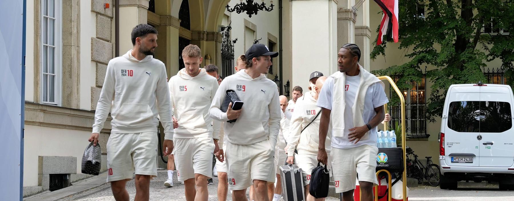 Österreichs Fußballteam fühlt sich im EM-Quartier des Schlosshotels Grunewald geborgen.