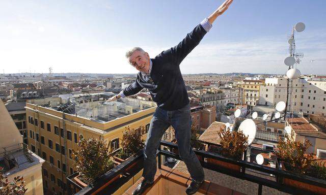 Ryanair CEO Michael O´Leary poses following a news conference in Rome