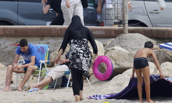 Badevergnügen im Burkini.