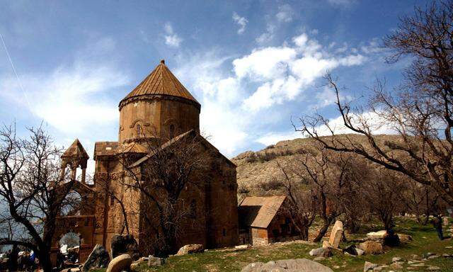 TURKEY ARMENIAN AKHTAMAR CHURCH