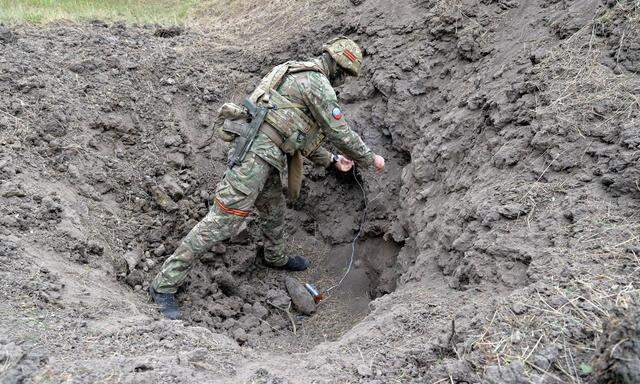 Symbolbild: Russischer Soldat in Region Charkiw 