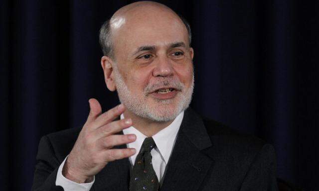 U.S.Federal Reserve Chairman Bernanke addresses news conference following the Fed's two-day policy meeting at the Federal Reserve in Washington