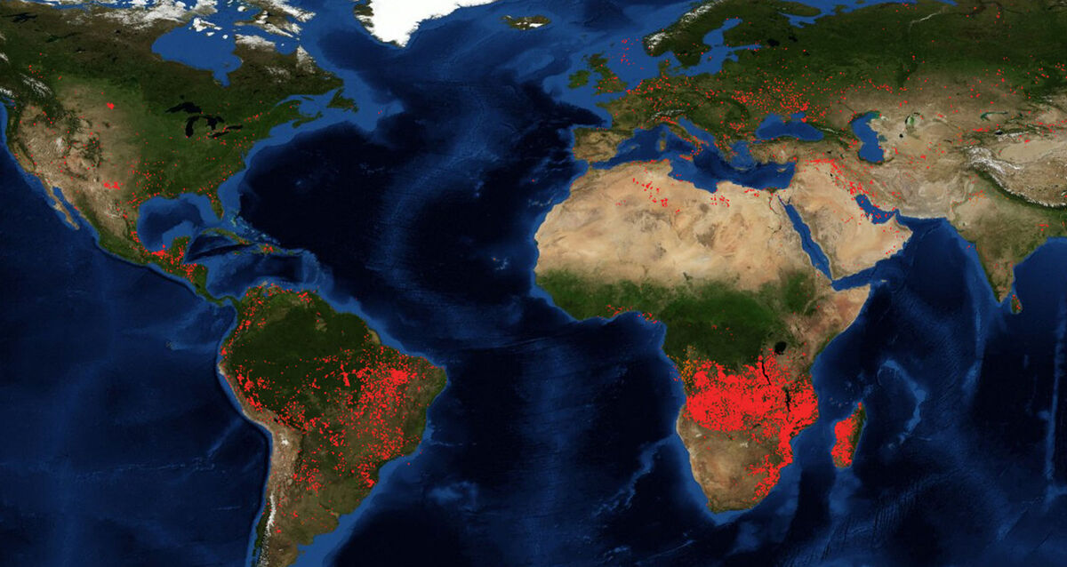 Ein Punkt, ein Feuer - auch wenn die Darstellung durch den Zoom etwas verzerrt ist. Es brennt nicht flächendeckend in südlichen Afrika..