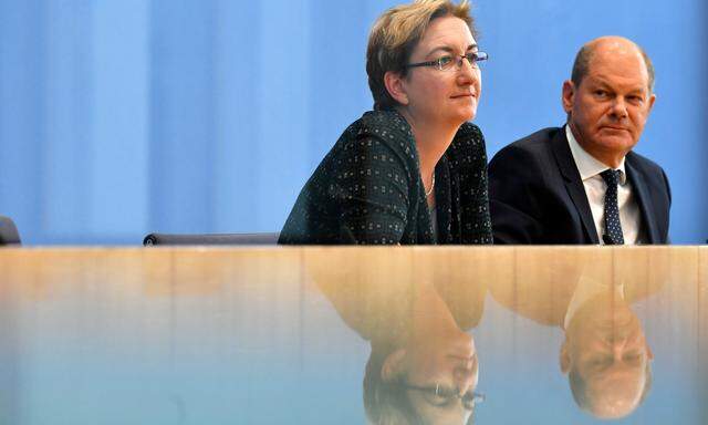 Vizekanzler Olaf Scholz (61) und Klara Geywitz (43) sind die Favoriten des Partei-Establishments. Aber das muss nicht zwingend ein großer Vorteil sein. 