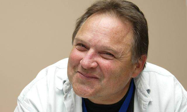 Stephen Furst