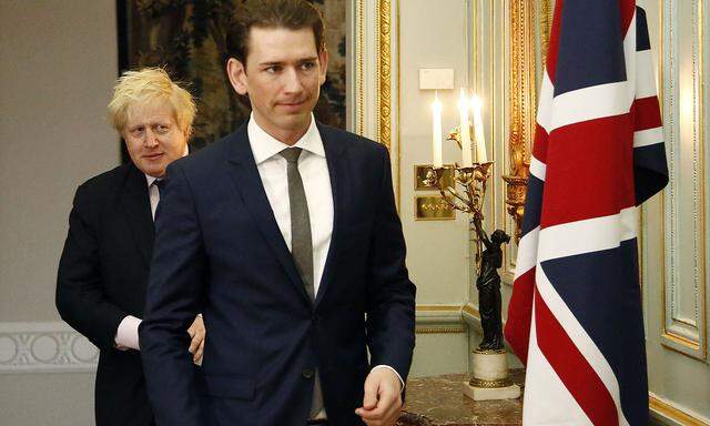 Boris Johnson und sein "friend Sebastian" trafen in London aufeinander.