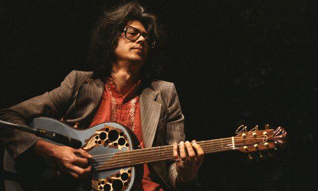 Larry Coryell Dec 23 1980 Larry Coryell performing at Tokyo Japan PUBLICATIONxINxGERxSUIxAUTxH