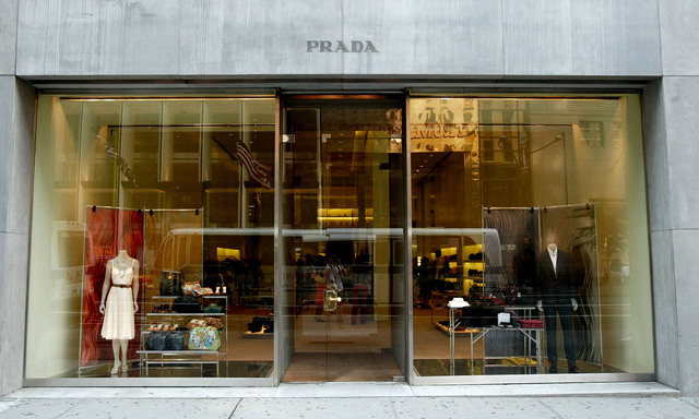 Mit der Zusammenarbeit pflegt das Modehaus weiter seine Beziehungen zur Sportwelt.