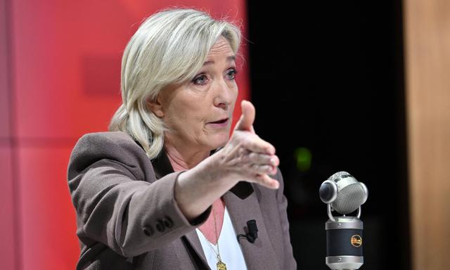 Marine Le Pen kann in Frankreich mit ihrem bisher stärksten Ergebnis bei Europawahlen rechnen.  