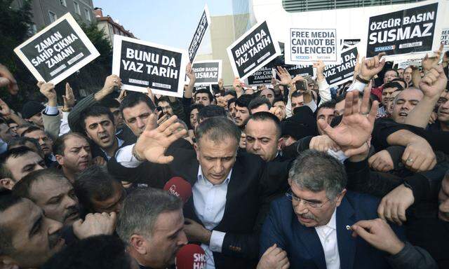 TURKEY POLICE OPERATION FETTULLAH GULEN