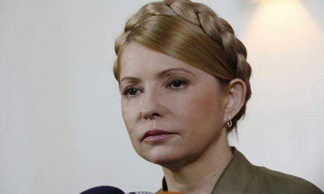 Ukrainian presidential candidate Tymoshenko takes part in news conference in Donetsk