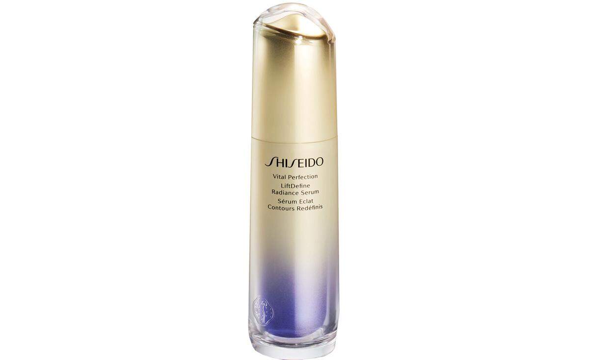 Harmonisch. Das "Vital Perfection LiftDefine Radiance Serum" von Shiseido soll Pigmentflecken ausgleichen, den Hautton vereinheitlichen und mit Retinol straffen (135 Euro).
