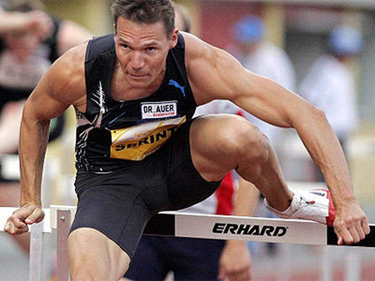 13. Dezember:Hürdensprinter Elmar Lichtenegger gibt nach einer positiven Dopingprobe sein Karriereende bekannt. Dem Kärntner wurde wie auch schon 2003 die verbotene Substanz Nandrolon nachgewiesen.