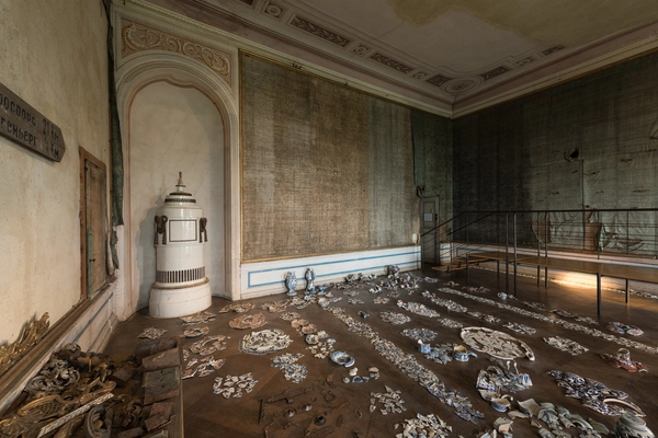 The broken room in Schoss Loosdorf.