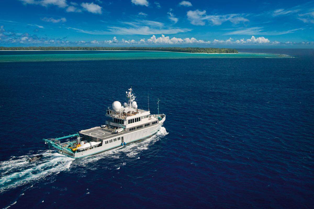 Die Reise (4. bis 8. April) startet von Cape Eleuthera und führt bis nach Nassau, an Bord können die Reisenden der Crew über die Schultern schauen und erfahren alles über die Dreharbeiten zu "Unser blauer Planet II" und über die Meeresbewohner.