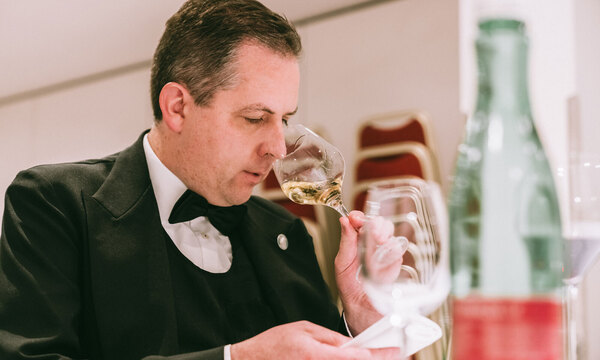 Bevor sich Andreas Jechsmayr für das Finale qualifizierte und daraus als Bester Sommelier Österreichs hervorging, hatte er zahlreiche Aufgaben zu bestehen.