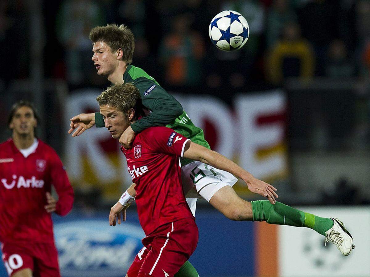 Prödl musste auf Seiten von Twente auch ÖFB-Teamkollege Marc Janko entschärfen. Der Ex-Salzburger schaffte es trotzdem, Theo Janssen den Ball für den Führungstreffer zum 1:0 auflegen.