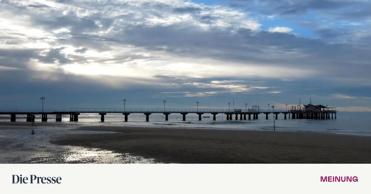Eingequetscht-zwischen-Bauwerken-und-Meer