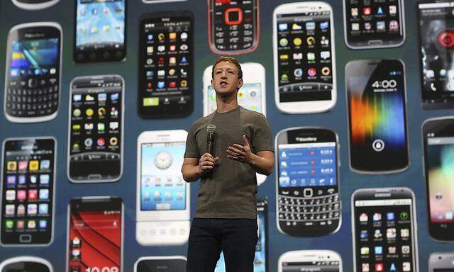 Facebook CEO Mark Zuckerberg speaks during his keynote address at Facebook's f8 developers conference in San Francisco
