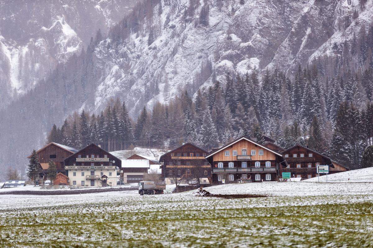 Der Ortsteil Burg von Kals am Großglockner am Dienstag (18. April).