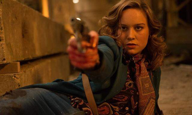 Sie hat das schmutzige Waffengeschäft eingefädelt: Brie Larson als Justine in Ben Wheatleys sechstem Film „Free Fire“.