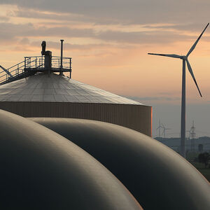 Österreich müsse die eigene Produktion mit Biogas und grünem Wasserstoff erhöhen. Im Bild ein Biogas-Werk in Deutschland.