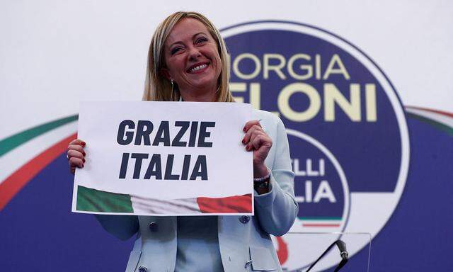 Giorgia Meloni hat den erwarteten Wahlsieg eingefahren.