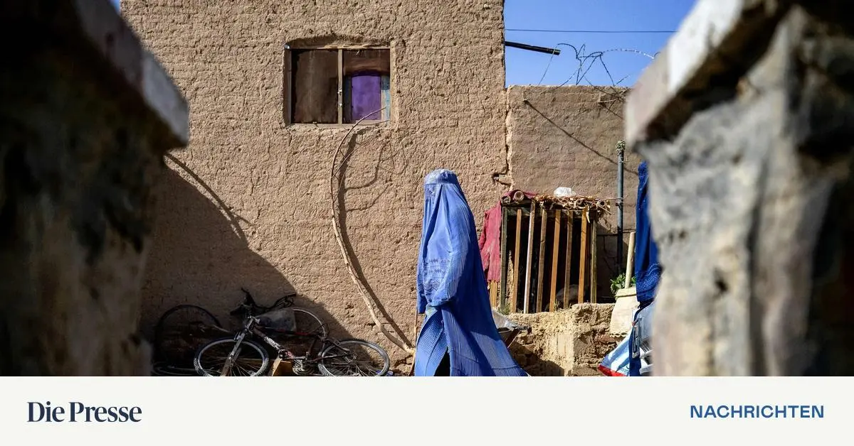 Vier-Jahre-Taliban-Herrschaft-Die-trotzigen-Frauen-Afghanistans
