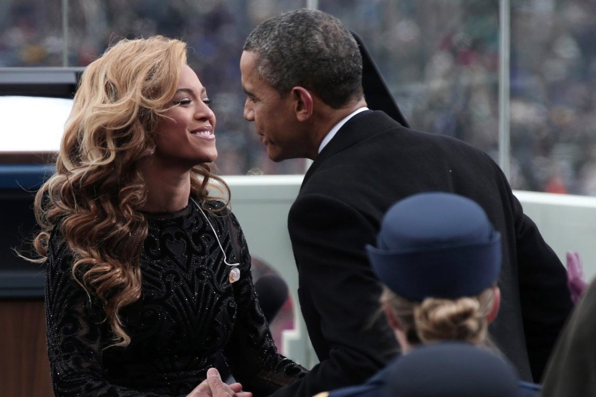 Ein Bussi von Sängerin Beyonce, eine Million von Schauspieler Morgan Freeman: Mit der Star-Power des US-Präsidentschaftswahlkampfs können die heimischen Parteien nicht mithalten. Doch auch hierzulande lassen sich Prominente vor den Karren der Parteien spannen. Und das eine oder andere bekannte neue Gesicht wird im Herbst selbst im Hohen Haus zu sehen sein. Ein Überblick.