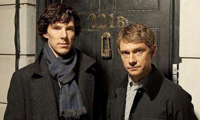Benedict Cumerbatch als Sherlock Holmes und Martin Freeman als John Watson