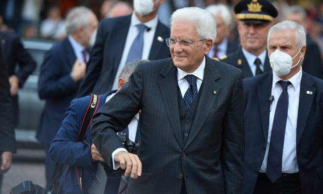 Staatsoberhaupt Mattarella bei einem Besuch in der norditalienischen Stadt Alba.