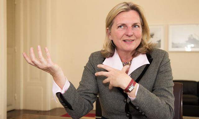 Karin Kneissl