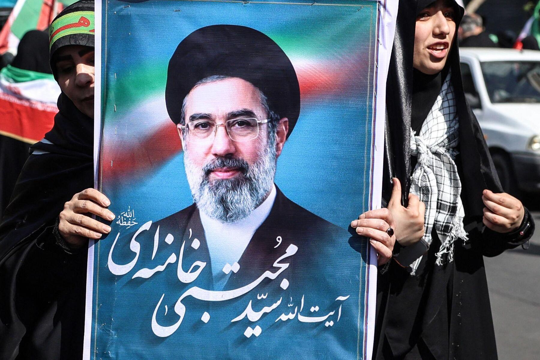 Irans Oberster Führer Mojtaba Khamenei bei Angriffen nur „oberflächlich“ verletzt
