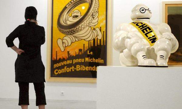 Ausstellung „Nunc est bibendum“ in Sevilla, Werbeplakat von Michelin (Archivbild, 2005)