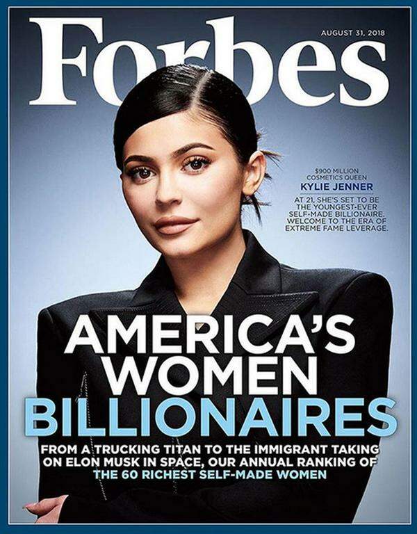 Der Kardashian-Clan weiß, wie man Profit aus seinen Vorzügen zieht. Kim Kardashian wurde zuallererst für ihr Hinterteil berühmt, Halbschwester Kylie Jenner für ihre vollen Lippen. Nachgeholfen hat die mittlerweile 22-jährige Mutter einer Tochter dabei beim Schönheitschirurgen. 128 Millionen Fans auf Instagram konnte sie dennoch mit ihren Make-up-Künsten begeistern. Und das zahlt sich aus. Laut Forbes hatte Jenner mit 21 Jahren ein Vermögen von rund einer Milliarde Dollar und ist damit die jüngste Selfmade-Milliardärin überhaupt. Zum Vergleich: Mark Zuckerberg wurde mit 23 Jahren Milliardär.