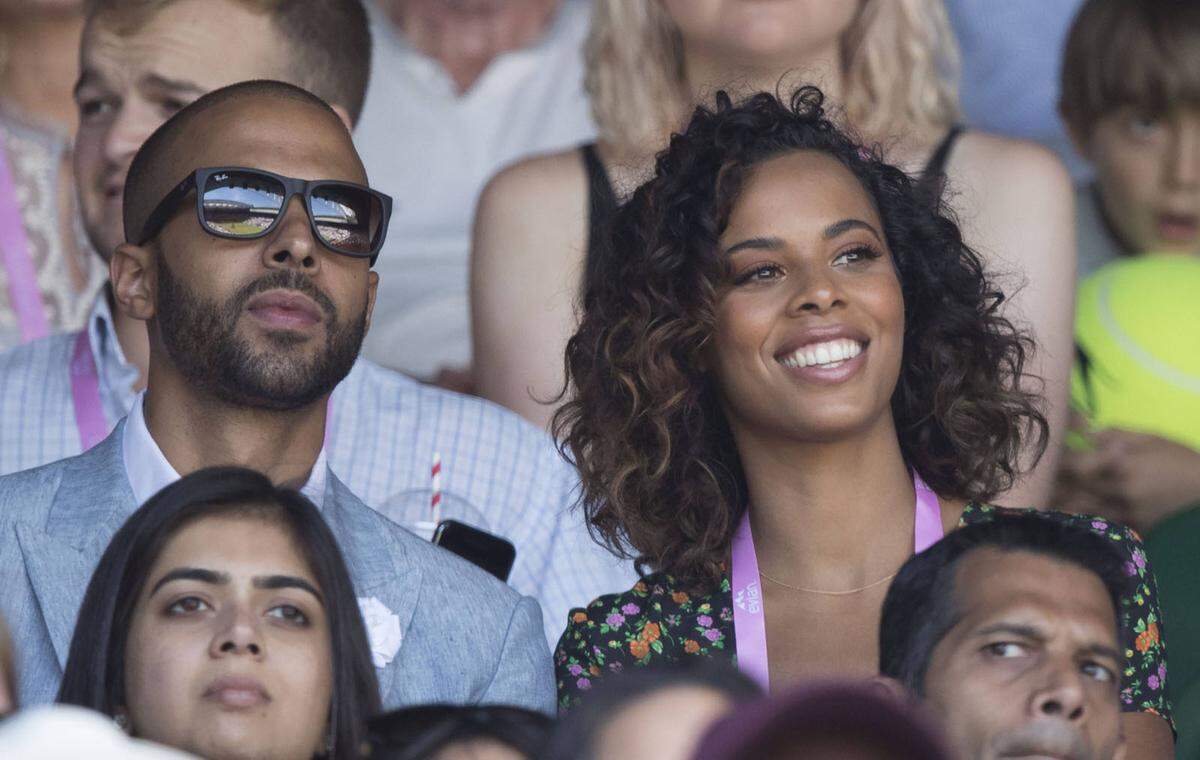 Sänger Marvin Humes und Ehefrau Rochelle.