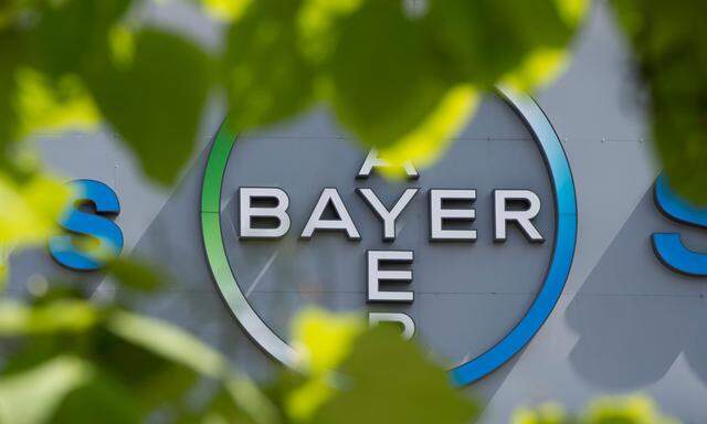 FILES-GERMANY-US-AGRICULTURE-TAKEOVER-PHARMA-MONSANTO-BAYER