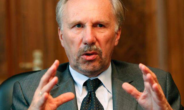 Nowotny: Ohne Staatshilfen wären Banken durchgefallen