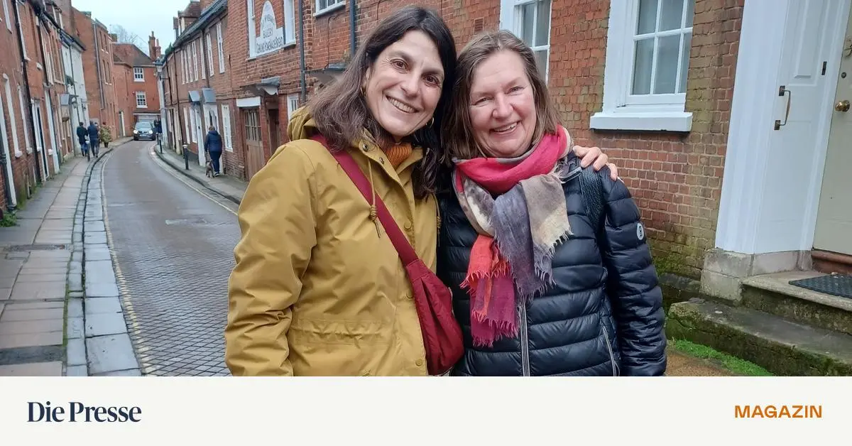 Beste-Freundinnen-trotz-Distanz-premium-